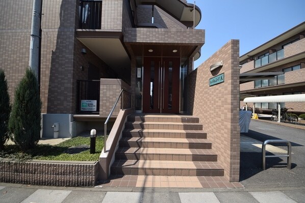 レジェンドA棟の物件内観写真